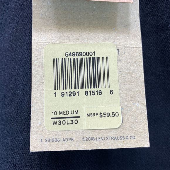 Levi's Totally Shaping Pull-on Skinny Jeans - Picture 2 of 6